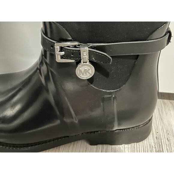 Michael Kors Rain Boots Size 6 Black Rubber & Neoprene. MK Silver Charm Logo. - Picture 2 of 8